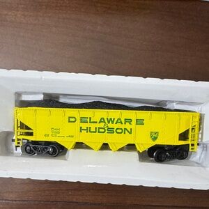 AGM Delaware & Hudson HO Scale Open Hopper Coal Car (New)